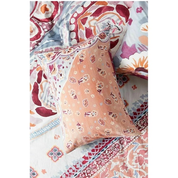 Anthroplogie Altura 2 Standard Pillow Shams NEW - Picture 2 of 2